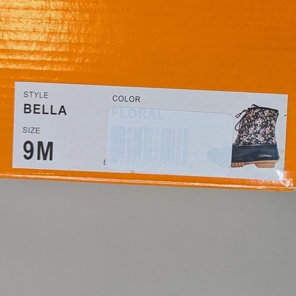 Sporto Bella Waterproof Lace-Up Duck Boot with Zipper Black Floral 9M NIB NWT - Picture 13 of 13